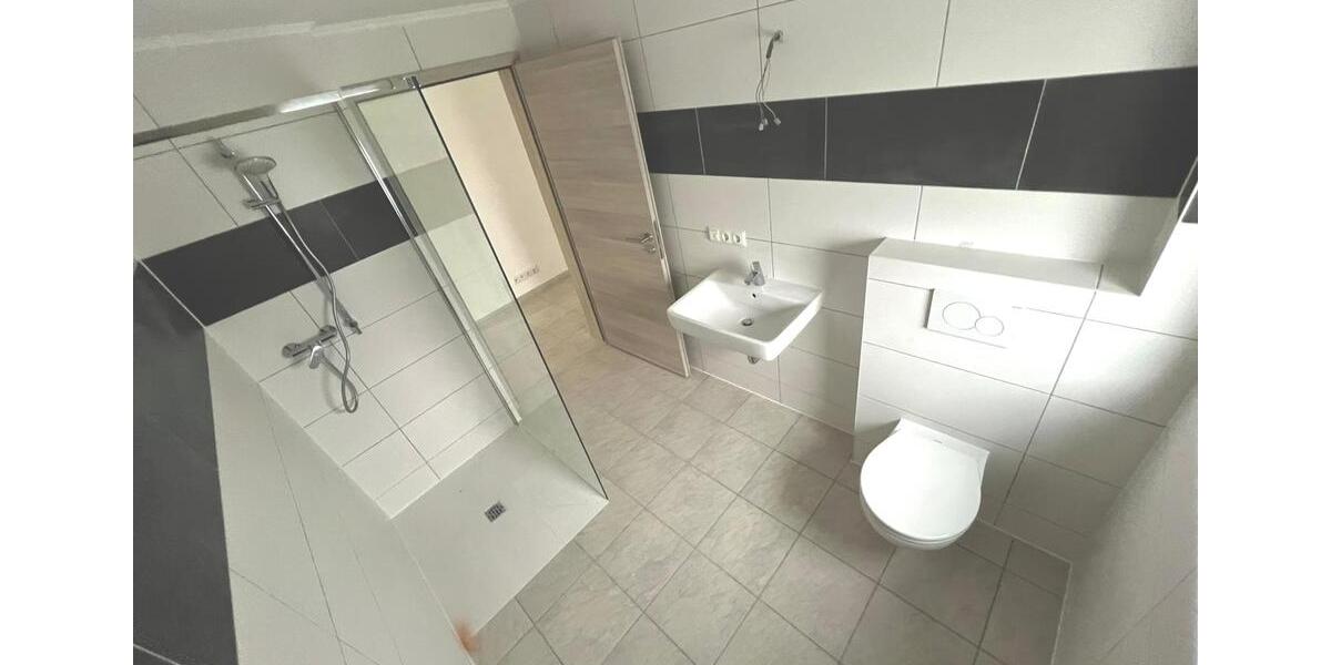 Etagenwohnung Neustadt an der Donau - 3 Zimmer, 64 m&sup2;, 860&euro; | Angebot:26700342