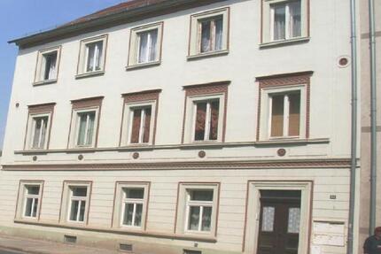 Wohnung Roßwein - 3 Zimmer, 75 m&sup2;, 335&euro; | Angebot:25902808