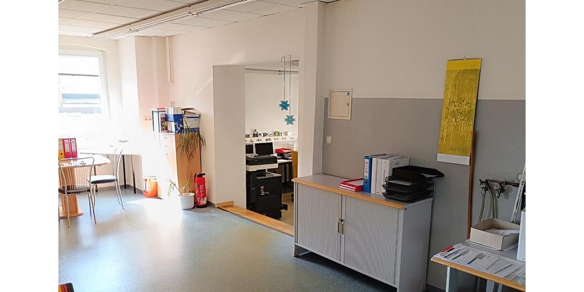 Gewerbeobjekt Hameln - 1.500&euro; | Angebot:25458850