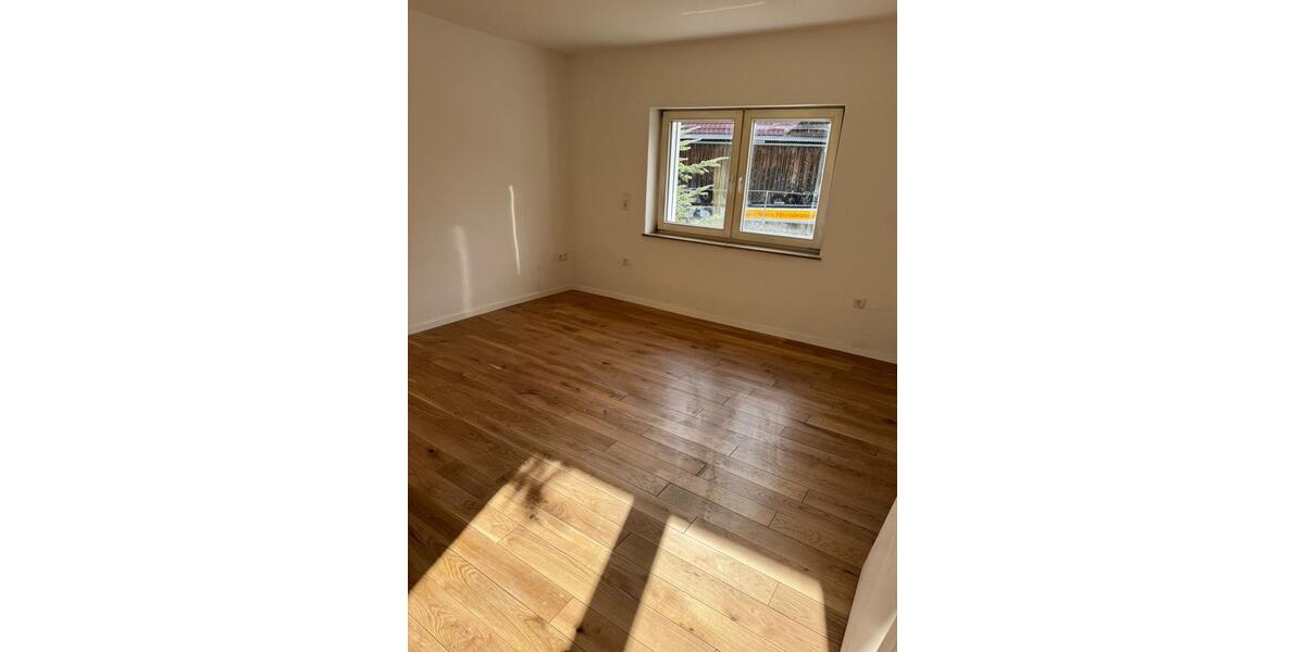 Doppelhaushälfte Neumarkt in der Oberpfalz Altenhof - 6 Zimmer, 120 m&sup2;, 1.300&euro; | Angebot:26007668