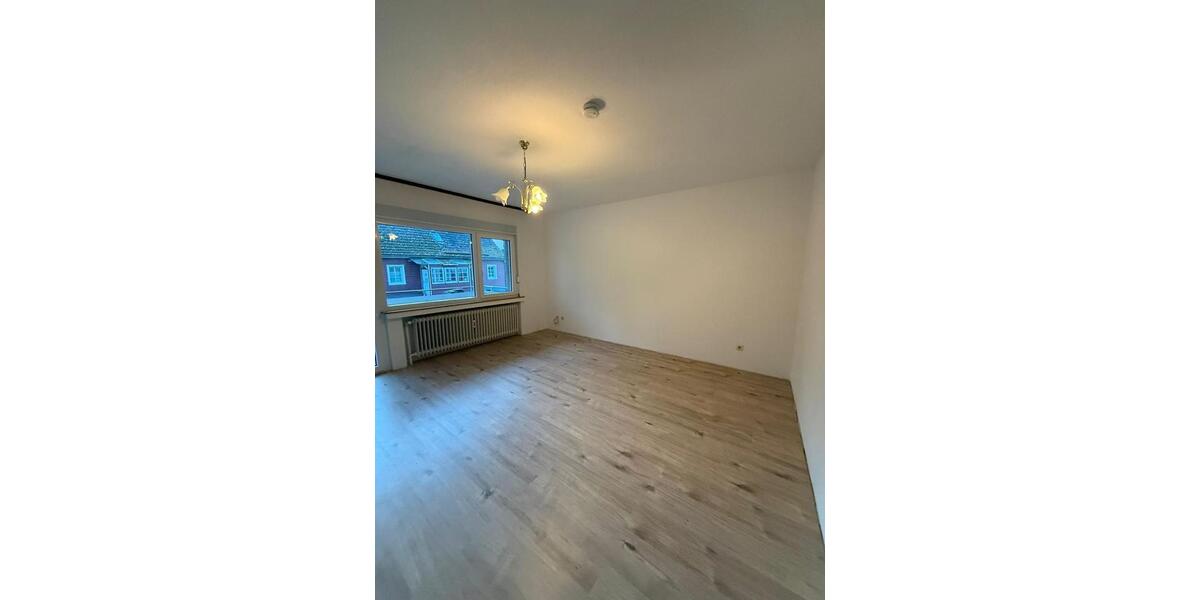 Schöne 2 Zimmer Wohnung mit Balkon 2 zimmer