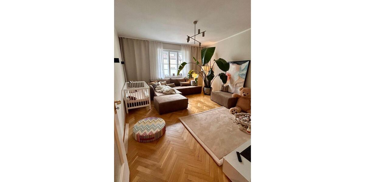 Etagenwohnung München Schwabing-Freimann - 4 Zimmer, 113 m&sup2;, 3.650&euro; | Angebot:26048389