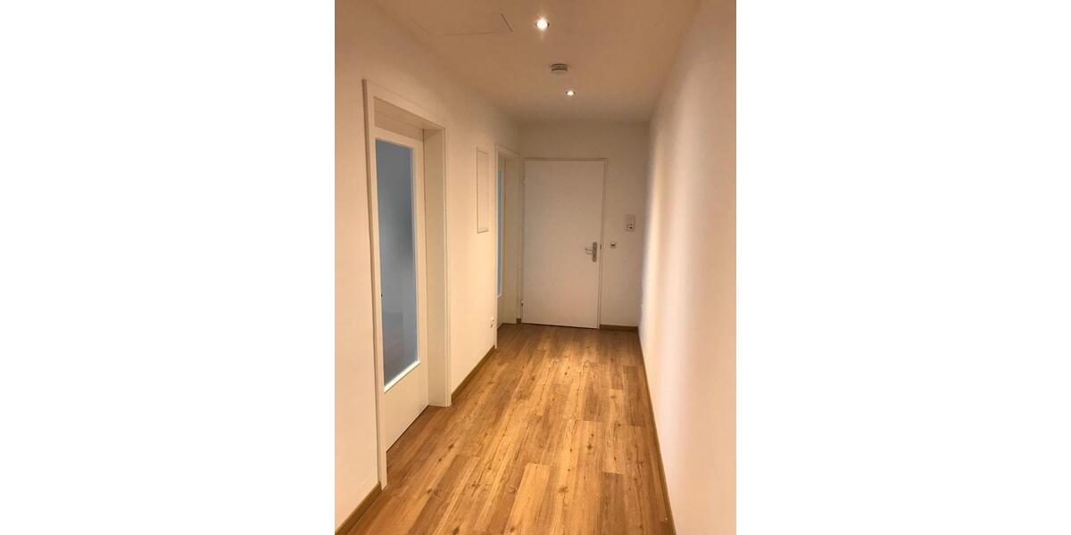 Etagenwohnung Zwiesel - 2.5 Zimmer, 82 m&sup2;, 620&euro; | Angebot:26250096