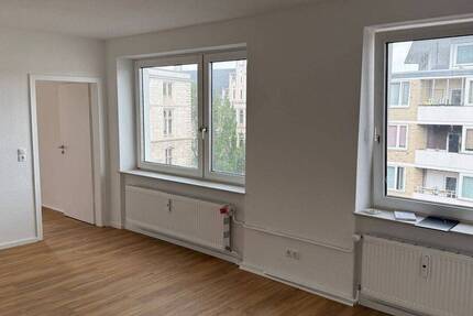 Wohnung Braunschweig Innenstadt - 3 Zimmer, 91 m&sup2;, 900&euro; | Angebot:26807156