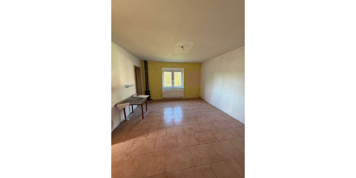 Mehrfamilienhaus, Wohnhaus Grimma Cannewitz - 1 Zimmer, 170 m&sup2;, 650&euro; | Angebot:25709176