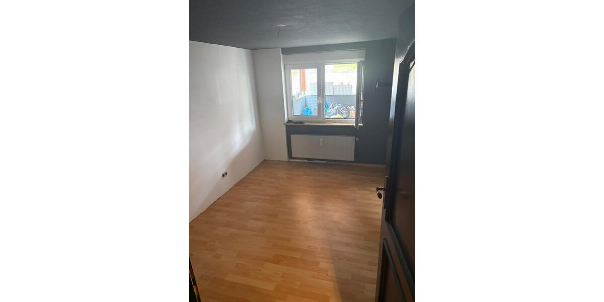 Erdgeschoßwohnung Wilnsdorf - 4 Zimmer, 96 m&sup2;, 800&euro; | Angebot:26034963