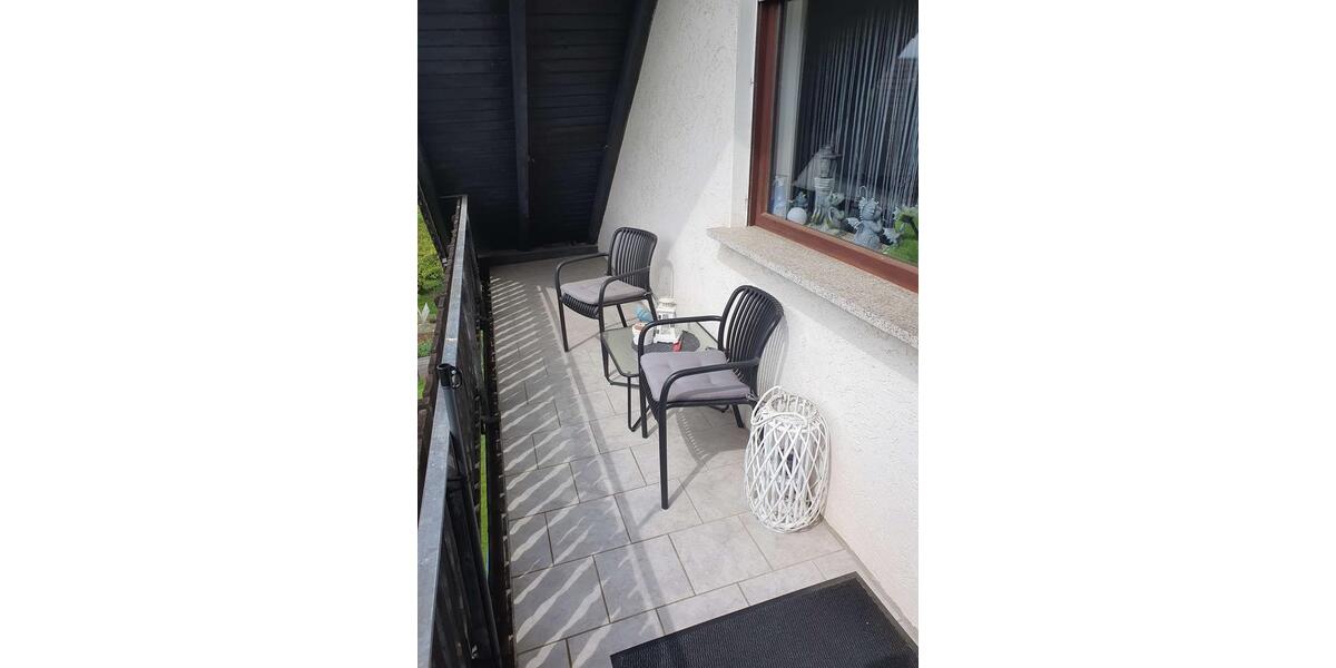 Dachgeschoßwohnung Knüllwald - 3 Zimmer, 88 m&sup2;, 530&euro; | Angebot:26570961
