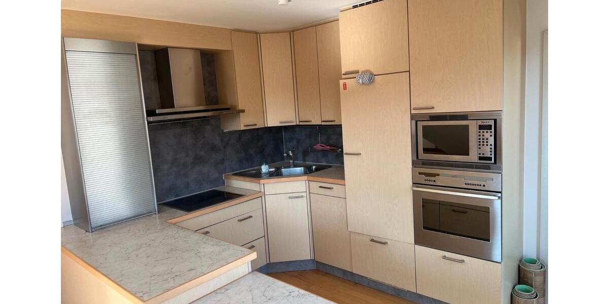 Dachgeschoßwohnung Bad Bocklet - 3 Zimmer, 130 m&sup2;, 1.170&euro; | Angebot:26459668
