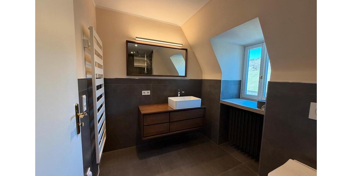 Dachgeschoßwohnung Bernkastel-Kues Kues - 3 Zimmer, 90 m&sup2;, 1.190&euro; | Angebot:25307347