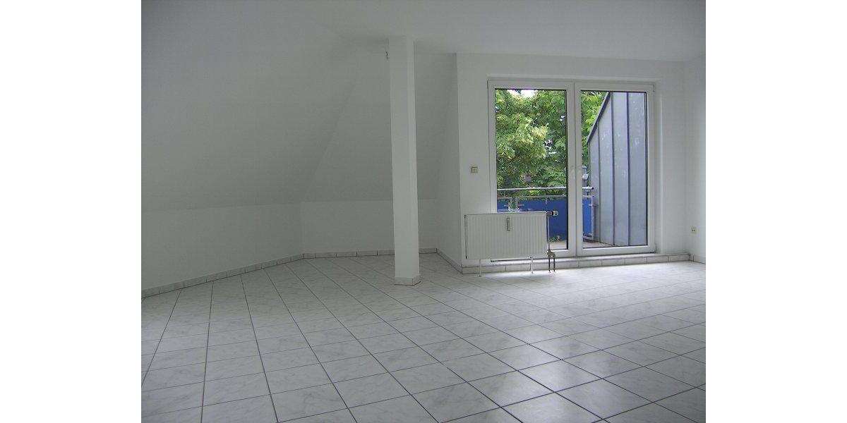 Etagenwohnung Duisburg Wanheim - 3 Zimmer, 81 m&sup2;, 405&euro; | Angebot:27272082