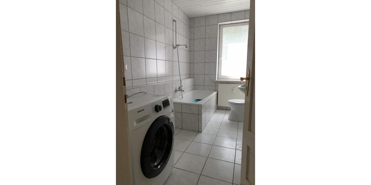 Etagenwohnung Floh-Seligenthal Seligenthal - 3 Zimmer, 75 m&sup2;, 390&euro; | Angebot:26071591