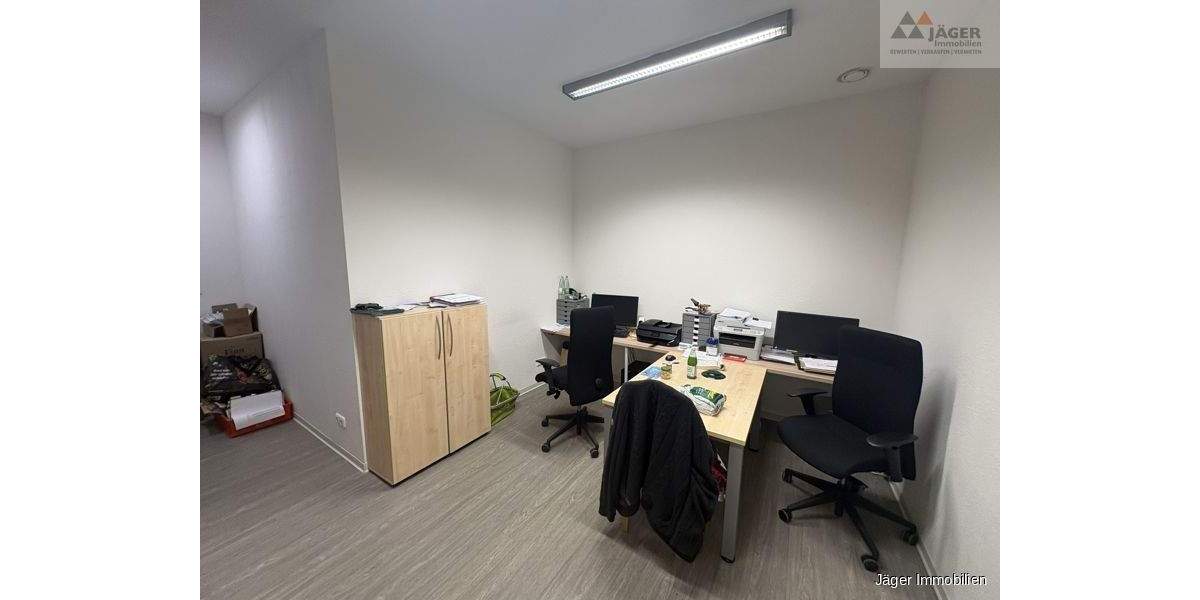 Gewerbeobjekt Ganderkesee - 2.100&euro; | Angebot:24424112