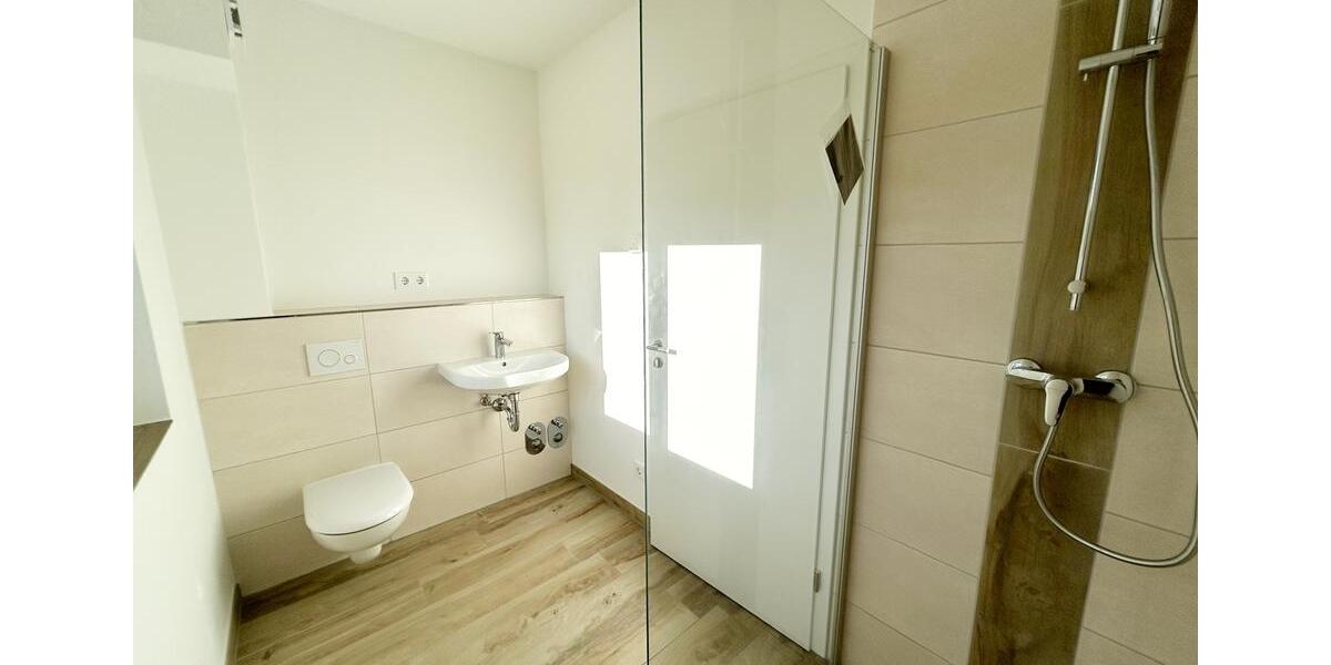 Etagenwohnung Magdeburg Ottersleben - 5 Zimmer, 134 m&sup2;, 1.650&euro; | Angebot:25499238