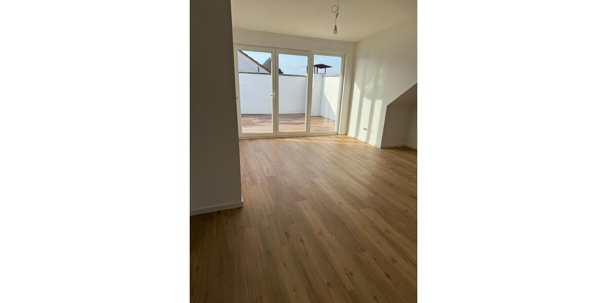 Dachgeschoßwohnung Einhausen - 3 Zimmer, 130 m&sup2;, 1.290&euro; | Angebot:25056867