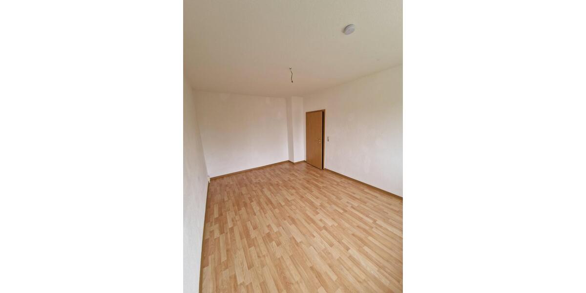 Etagenwohnung Ballenstedt - 2 Zimmer, 43 m&sup2;, 270&euro; | Angebot:25843381