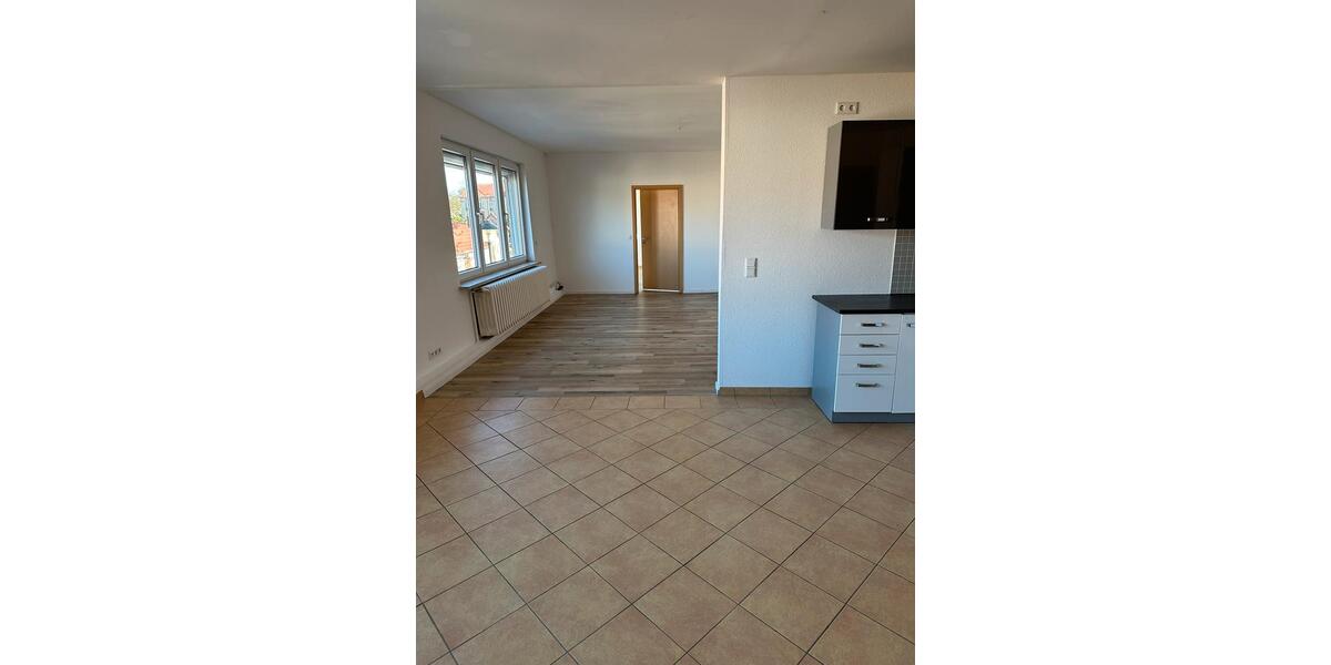 Etagenwohnung Goldberg - 3 Zimmer, 123 m&sup2;, 700&euro; | Angebot:26278025