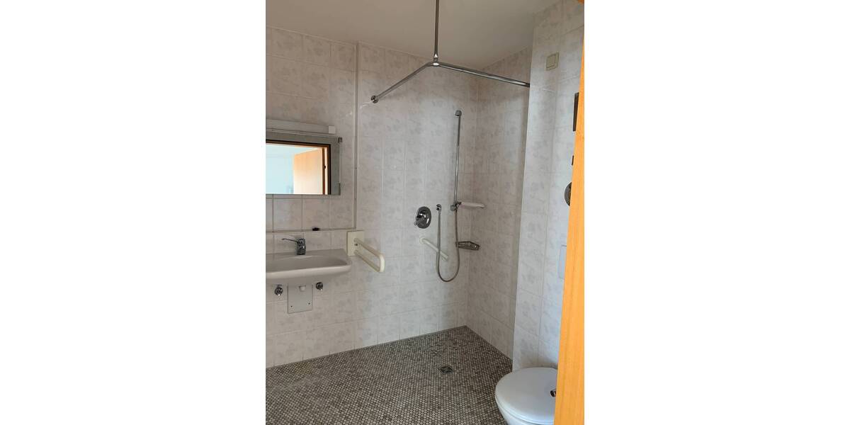 Etagenwohnung Backnang - 2 Zimmer, 47 m&sup2;, 665&euro; | Angebot:25662415