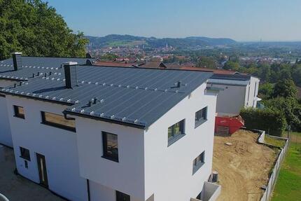 Exklusive Doppelhaushälfte mit Einliegerwohnung und Top Aussicht! 5 zimmer