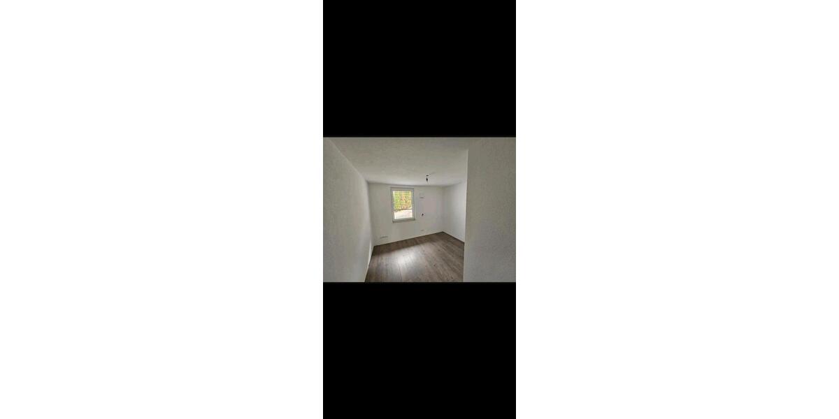 Dachgeschoßwohnung Riedering - 3.5 Zimmer, 80 m&sup2;, 1.400&euro; | Angebot:24750831