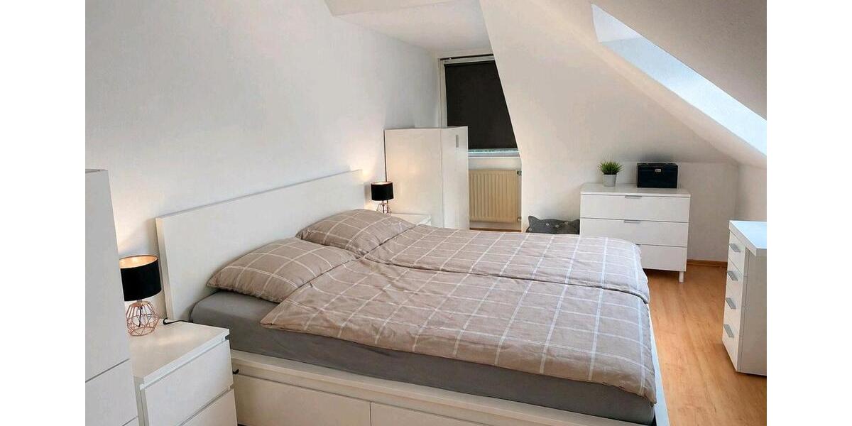 Dachgeschoßwohnung Kierspe - 3 Zimmer, 83 m&sup2;, 600&euro; | Angebot:26465590