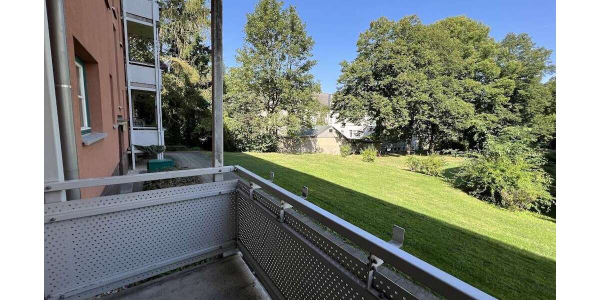 Etagenwohnung Chemnitz Bernsdorf - 2 Zimmer, 61 m&sup2;, 310&euro; | Angebot:26754775
