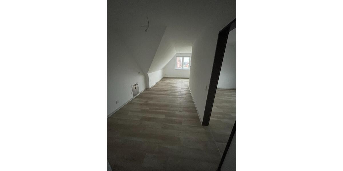 Dachgeschoßwohnung Recke - 3 Zimmer, 80 m&sup2;, 493&euro; | Angebot:24771162