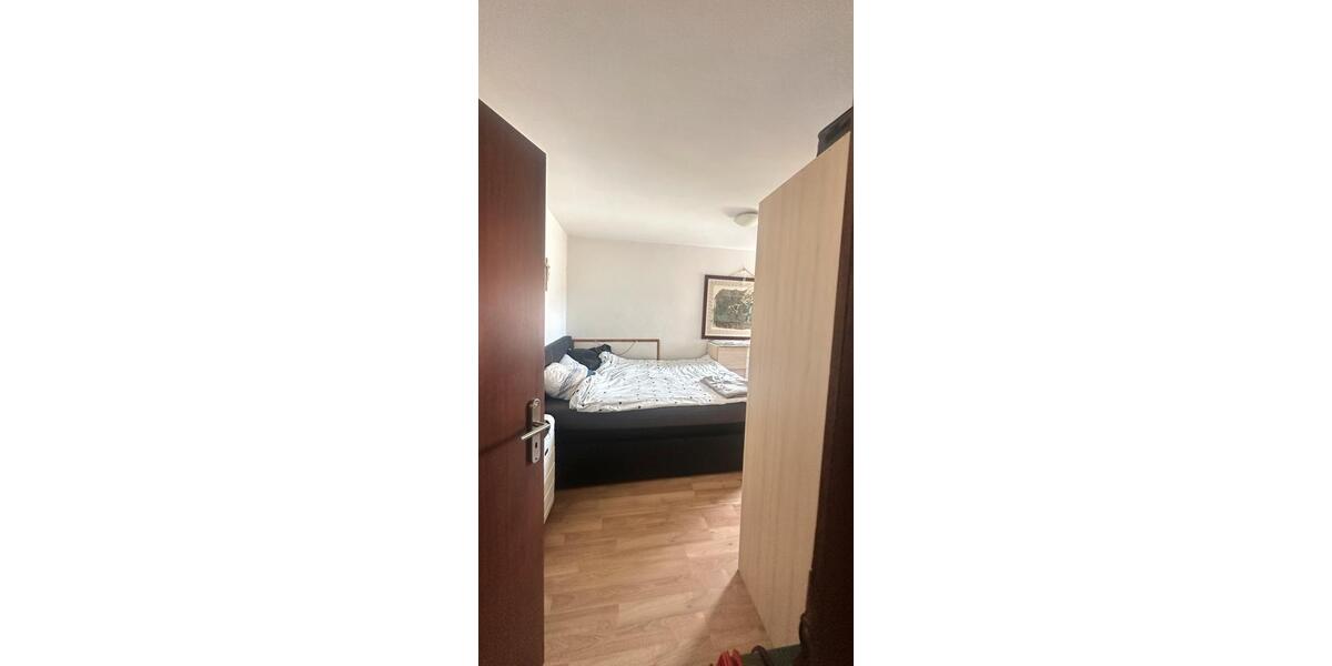 Erdgeschoßwohnung Laichingen - 4 Zimmer, 95 m&sup2;, 1.050&euro; | Angebot:26022413