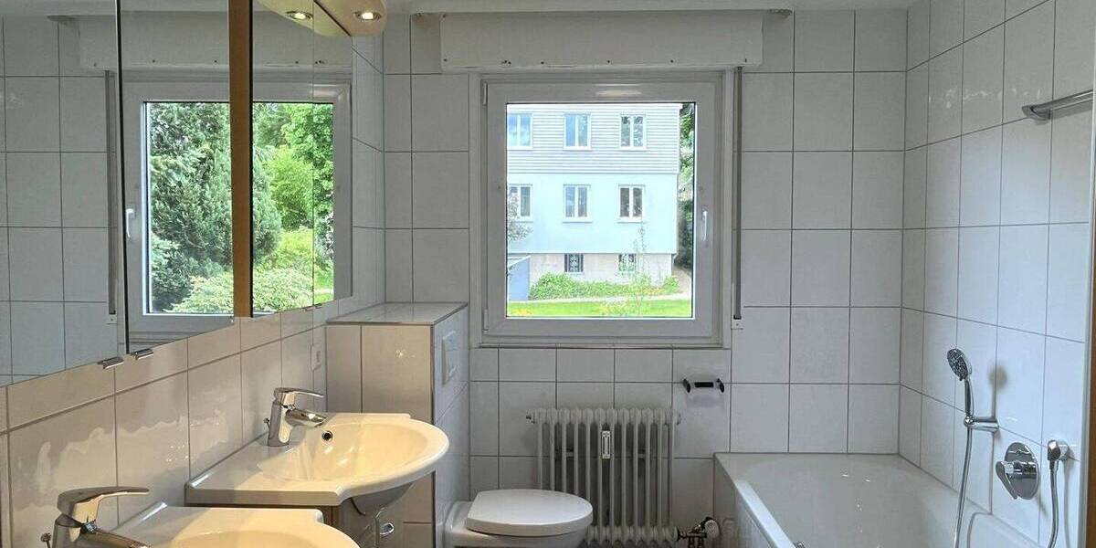 Etagenwohnung Freudenstadt - 4 Zimmer, 114 m&sup2;, 1.025&euro; | Angebot:26695941