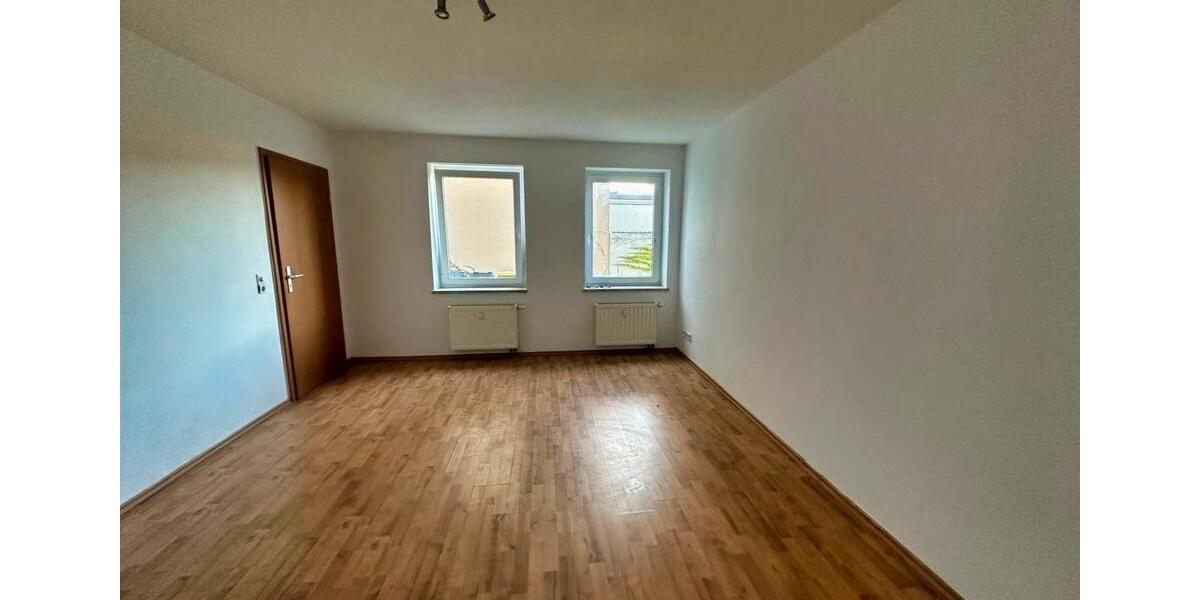 Erdgeschoßwohnung Bad Schmiedeberg - 4 Zimmer, 125 m&sup2;, 690&euro; | Angebot:25714356