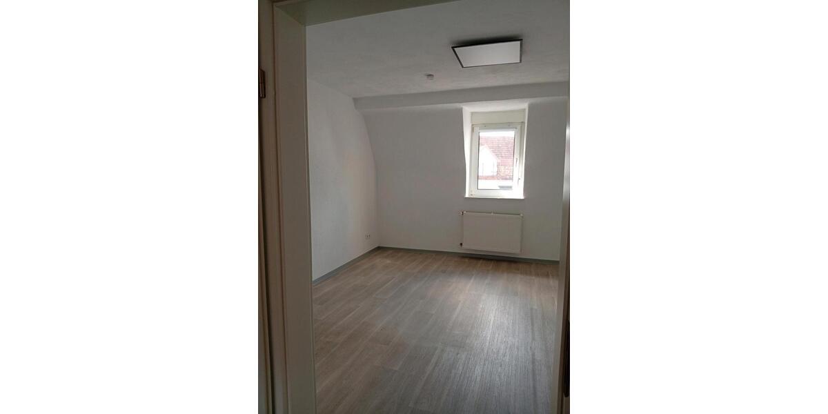 Etagenwohnung Thaleischweiler-Fröschen Fröschen - 4 Zimmer, 100 m&sup2;, 650&euro; | Angebot:26226536