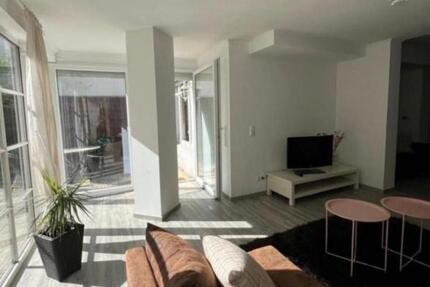 Wohnung Bremen Schwachhausen - 2 Zimmer, 92 m&sup2;, 1.900&euro; | Angebot:25894380