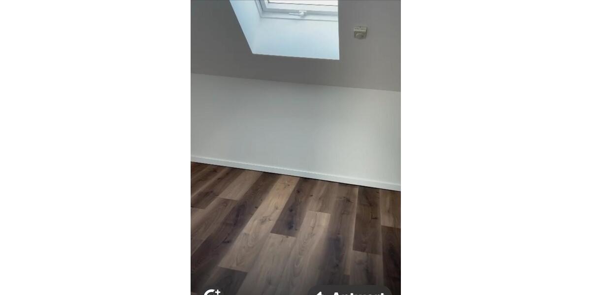 Dachgeschoßwohnung Lengede - 3 Zimmer, 110 m&sup2;, 1.250&euro; | Angebot:25981011