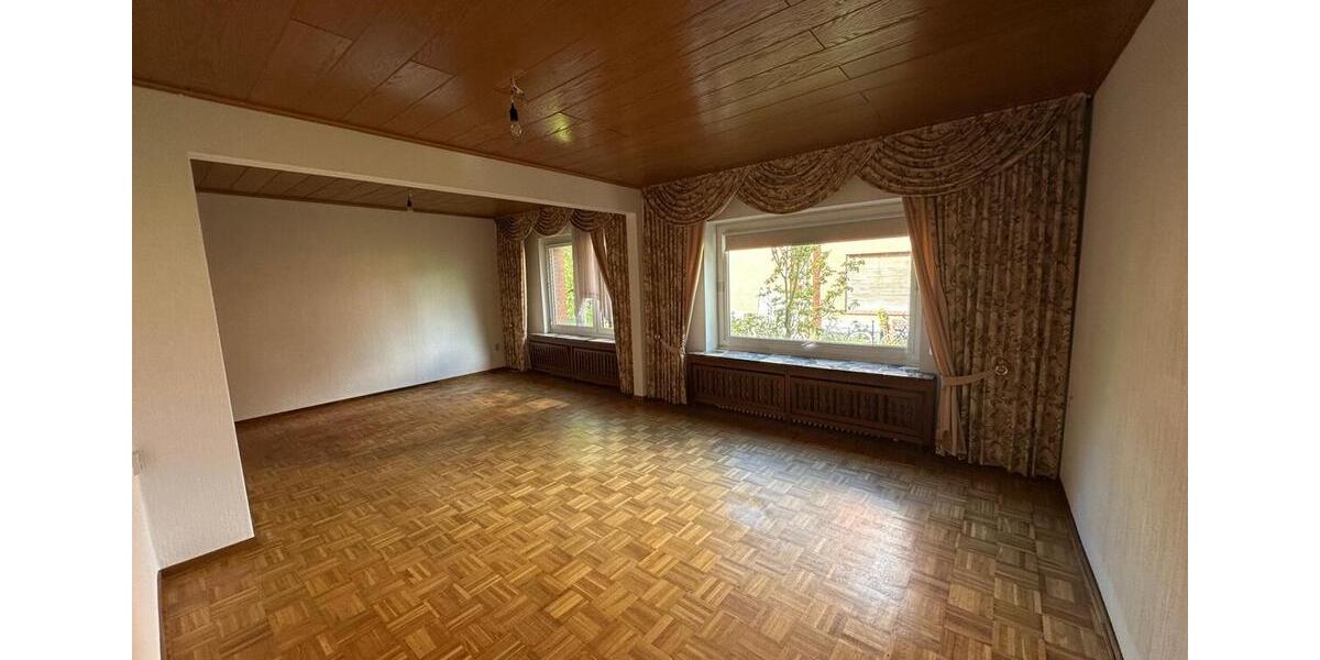 Einfamilienhaus Vechta - 7 Zimmer, 160 m&sup2;, 1.400&euro; | Angebot:26630991