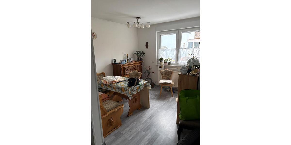 Erdgeschoßwohnung Neunkirchen Heinitz - 2 Zimmer, 70 m&sup2;, 550&euro; | Angebot:26578397