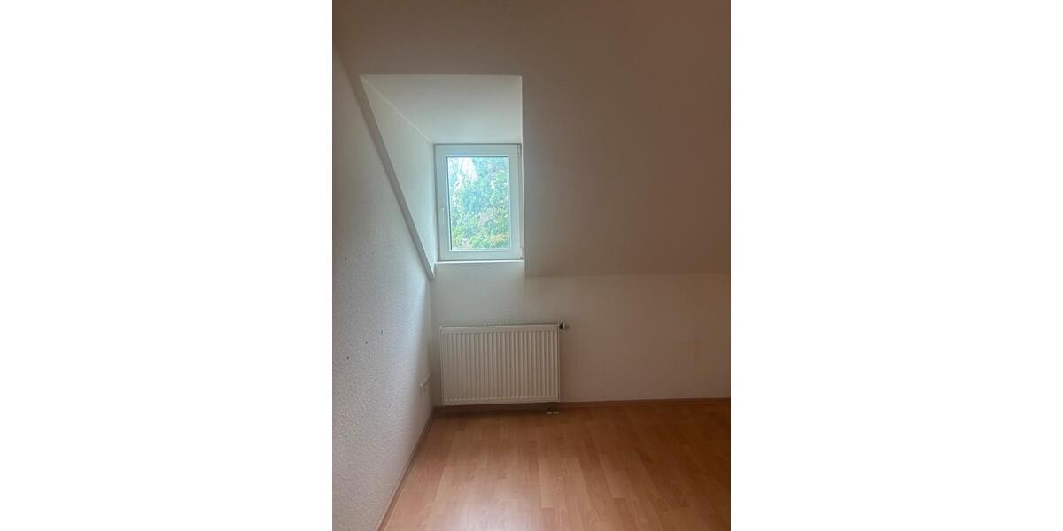 Dachgeschoßwohnung Neuwied Block - 5 Zimmer, 112 m&sup2;, 450&euro; | Angebot:26619913