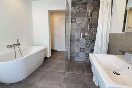 Wohnung Seligenstadt - 3.5 Zimmer, 105 m&sup2;, 1.700&euro; | Angebot:26834392