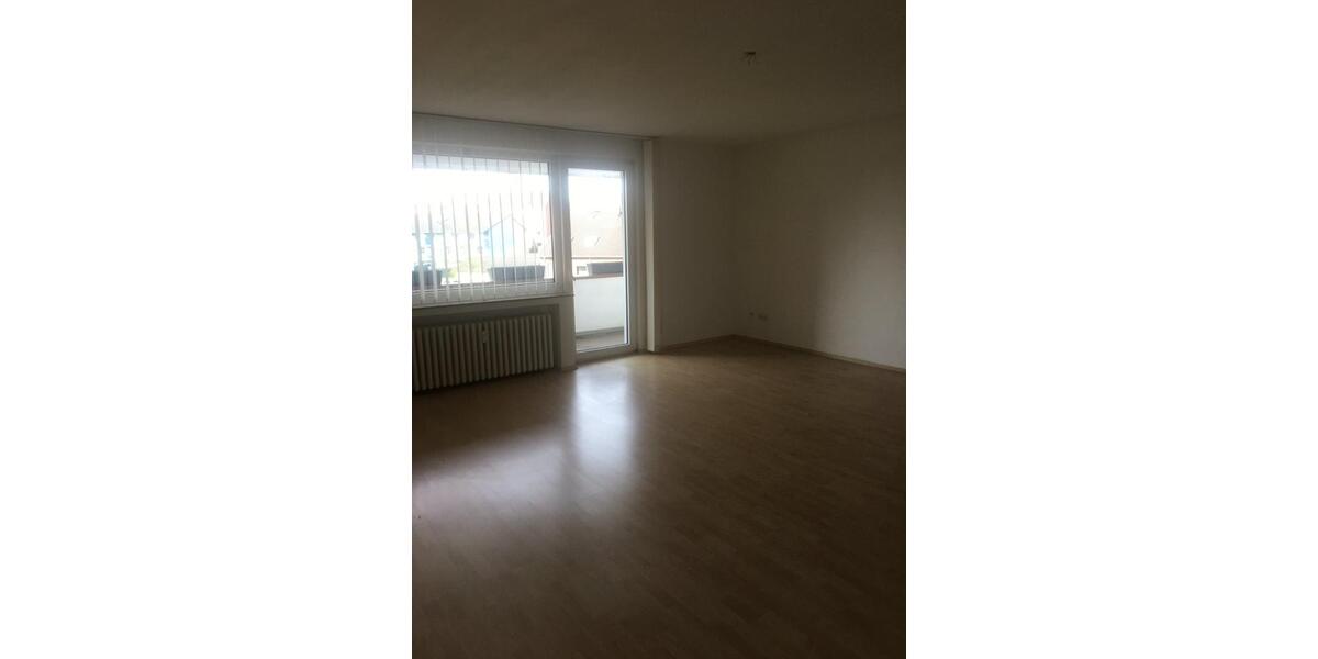 Freundliche 2-ZKDB-Wohnung in Duisburg-Mitte-Neuenkamp 2 zimmer