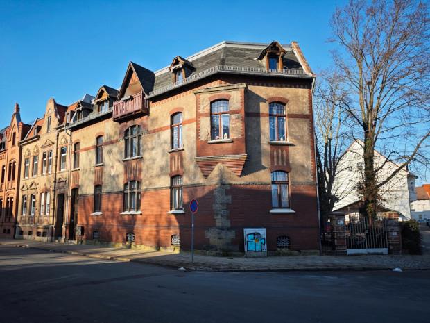 3-Zimmer-Wohnung in zentrumsnaher Lage... in der Theaterstraße zimmer