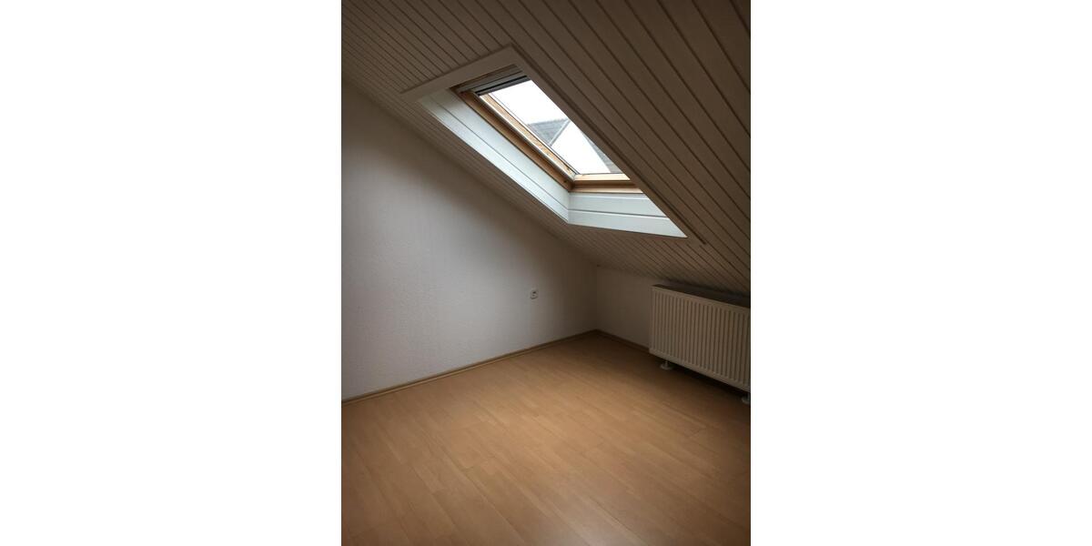 Dachgeschoßwohnung Bergkamen - 2 Zimmer, 60 m&sup2;, 630&euro; | Angebot:26543532