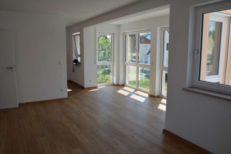 Etagenwohnung Ingolstadt Nordost - 2 Zimmer, 61 m&sup2;, 895&euro; | Angebot:23111015