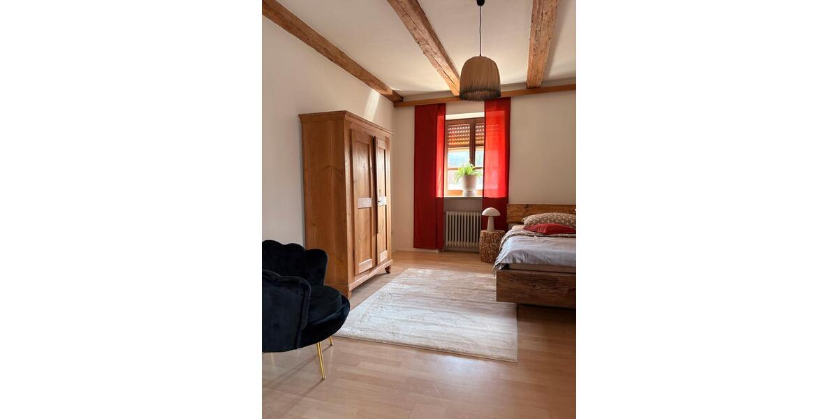 Wohnen auf Zeit Rudelzhausen - 4 Zimmer, 90 m&sup2;, 18&euro; | Angebot:25843547