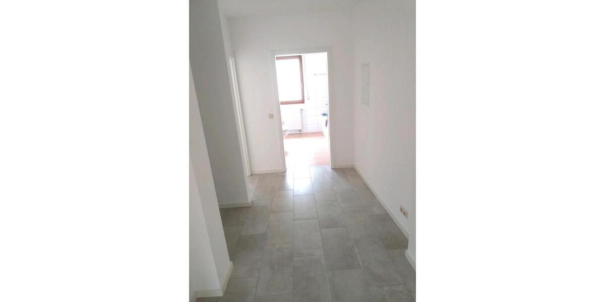 Mietwohnung, neu saniert. 3 zimmer