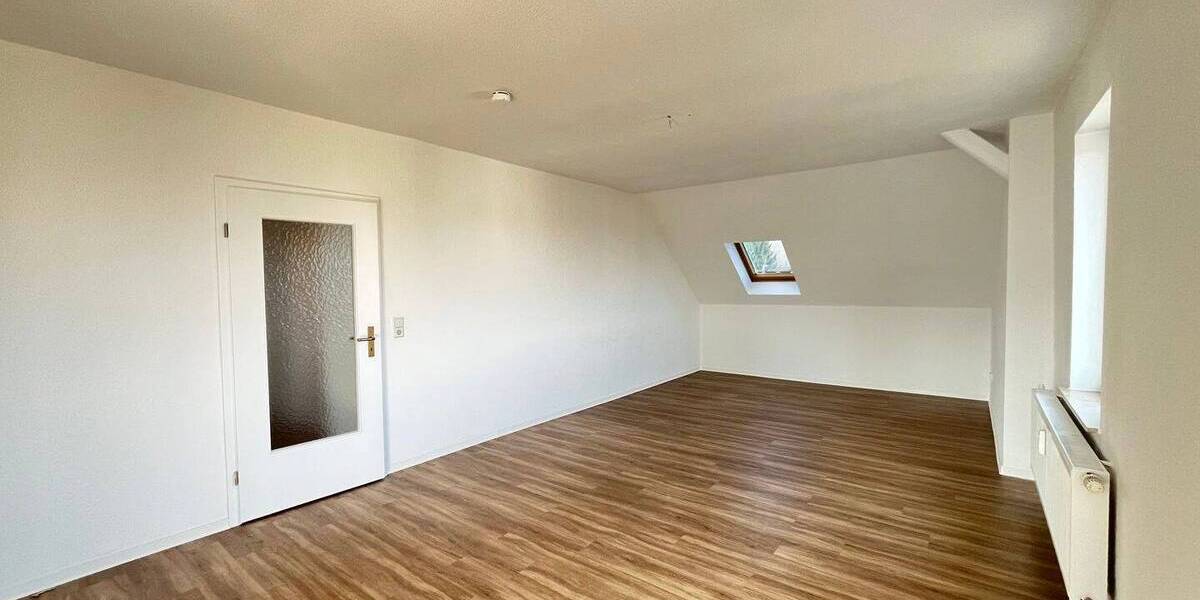 Etagenwohnung Chemnitz Borna-Heinersdorf - 3 Zimmer, 75 m&sup2;, 469&euro; | Angebot:26205436