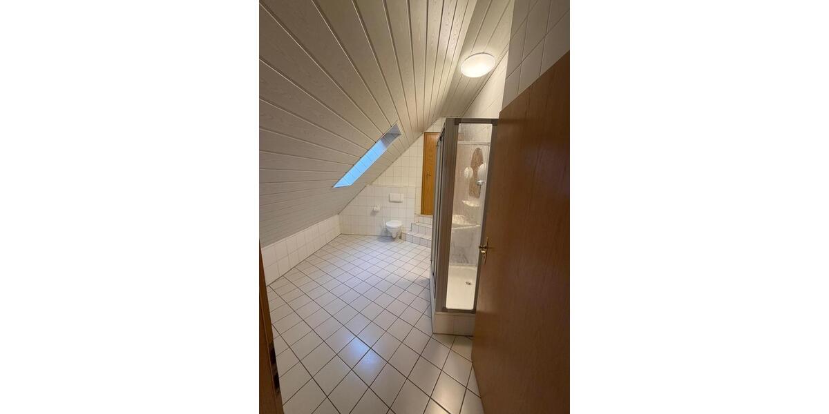 Etagenwohnung Molbergen - 4 Zimmer, 150 m&sup2;, 700&euro; | Angebot:25858532