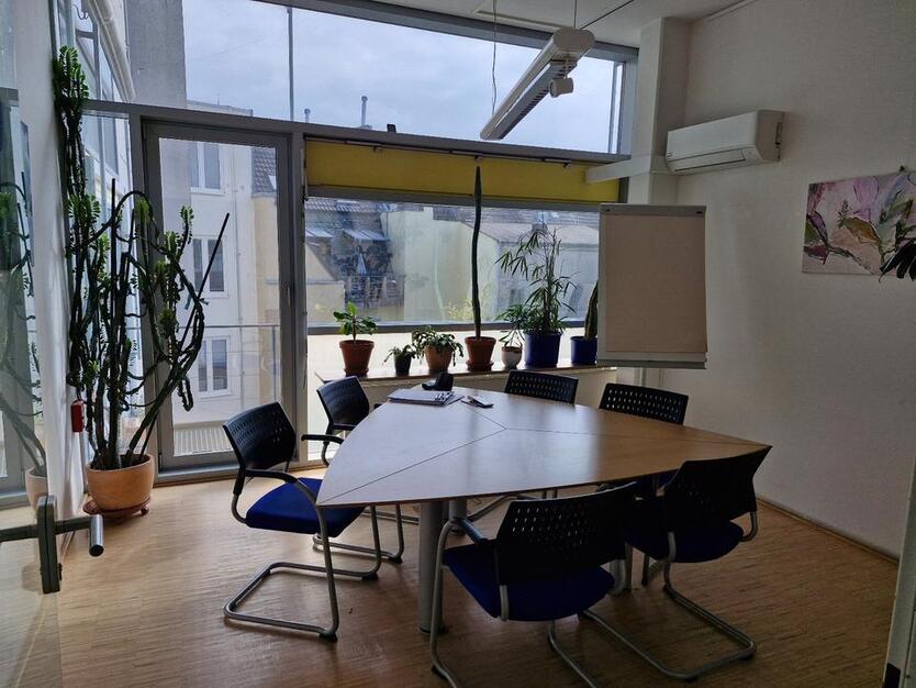 Zimmer in RA-Kanzlei Bonn-Zentrum zimmer