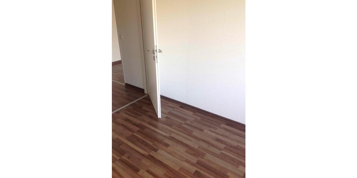 Etagenwohnung Singen (Hohentwiel) - 1 Zimmer, 50 m&sup2;, 700&euro; | Angebot:25229761