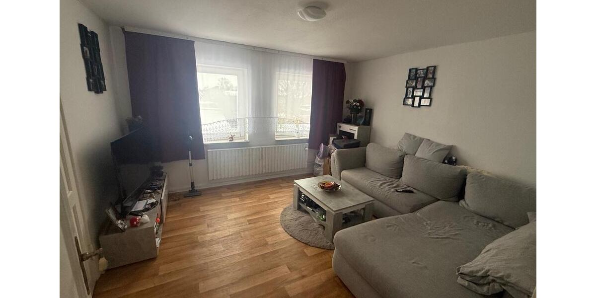 Dachgeschoßwohnung Kellinghusen - 2 Zimmer, 38 m&sup2;, 355&euro; | Angebot:25053615