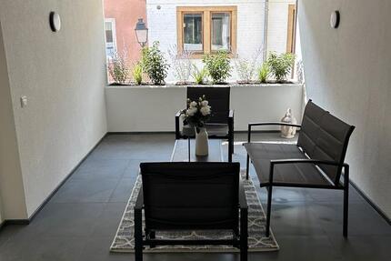 Wohnen auf Zeit Arnstein - 1 Zimmer, 170 m&sup2;, 550&euro; | Angebot:25540369