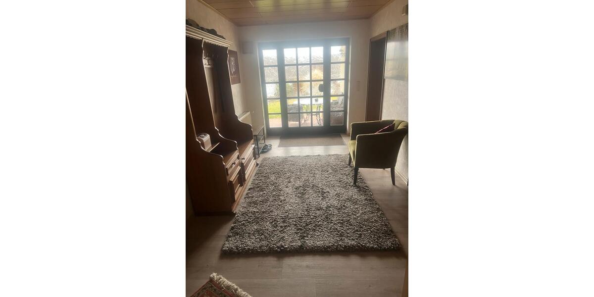 Etagenwohnung Homberg (Efze) - 1 Zimmer, 76 m&sup2;, 999&euro; | Angebot:25930103