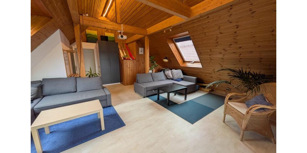 Dachgeschoßwohnung Böblingen Dagersheim - 3.5 Zimmer, 115 m&sup2;, 1.465&euro; | Angebot:24756229